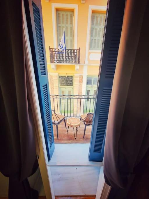 Deisisroomnafplio Zeus στ κέντρο του παλιο *